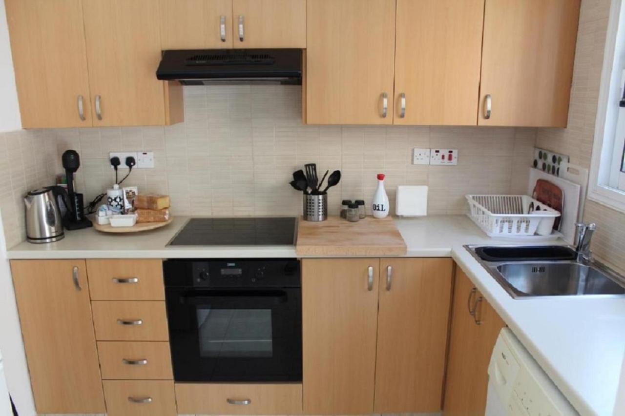 Estia Luxury Maisonette Paphos Exteriör bild
