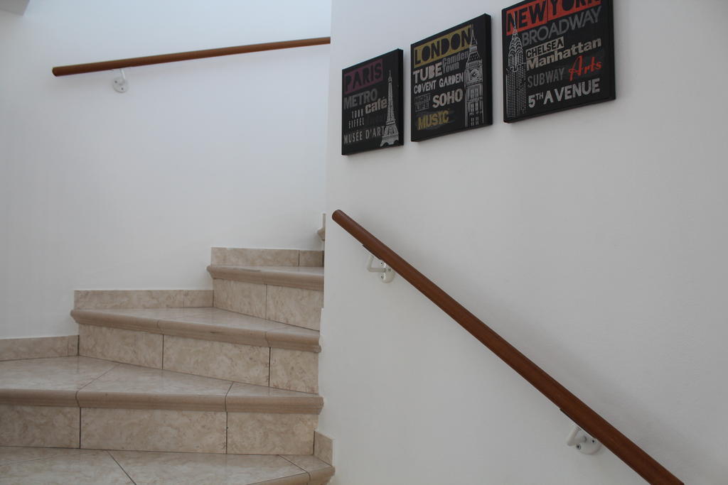 Estia Luxury Maisonette Paphos Rum bild